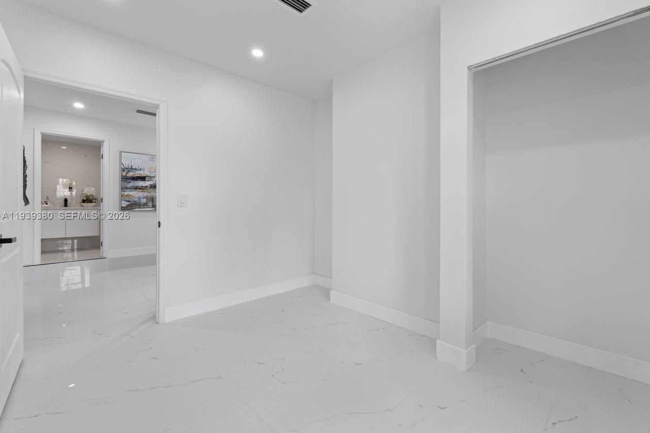 1741 SW 17th Ct Miami, FL 33145