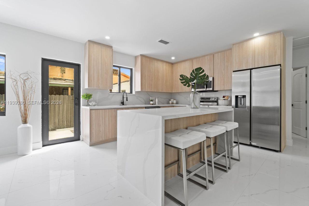 1741 SW 17th Ct Miami, FL 33145