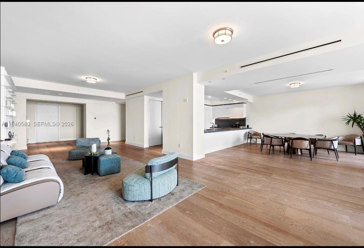 7055 Fisher Is Dr #7055 Miami Beach, FL 33109