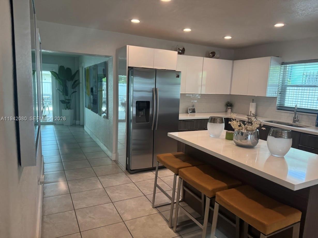 412 W 15th St Hialeah, FL 33010