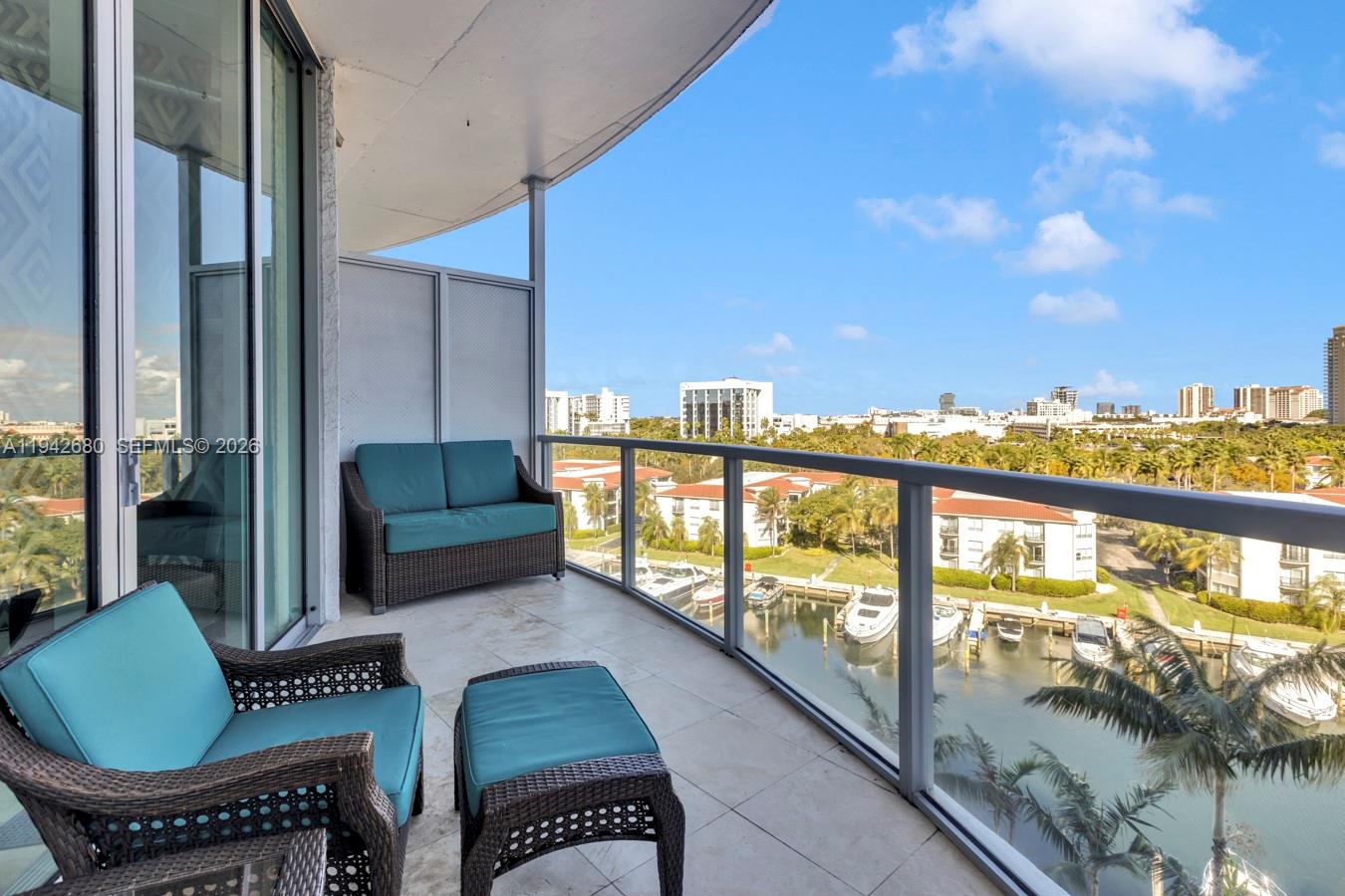 image Uptown Marina Lofts11