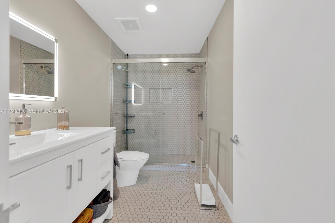 image Uptown Marina Lofts17