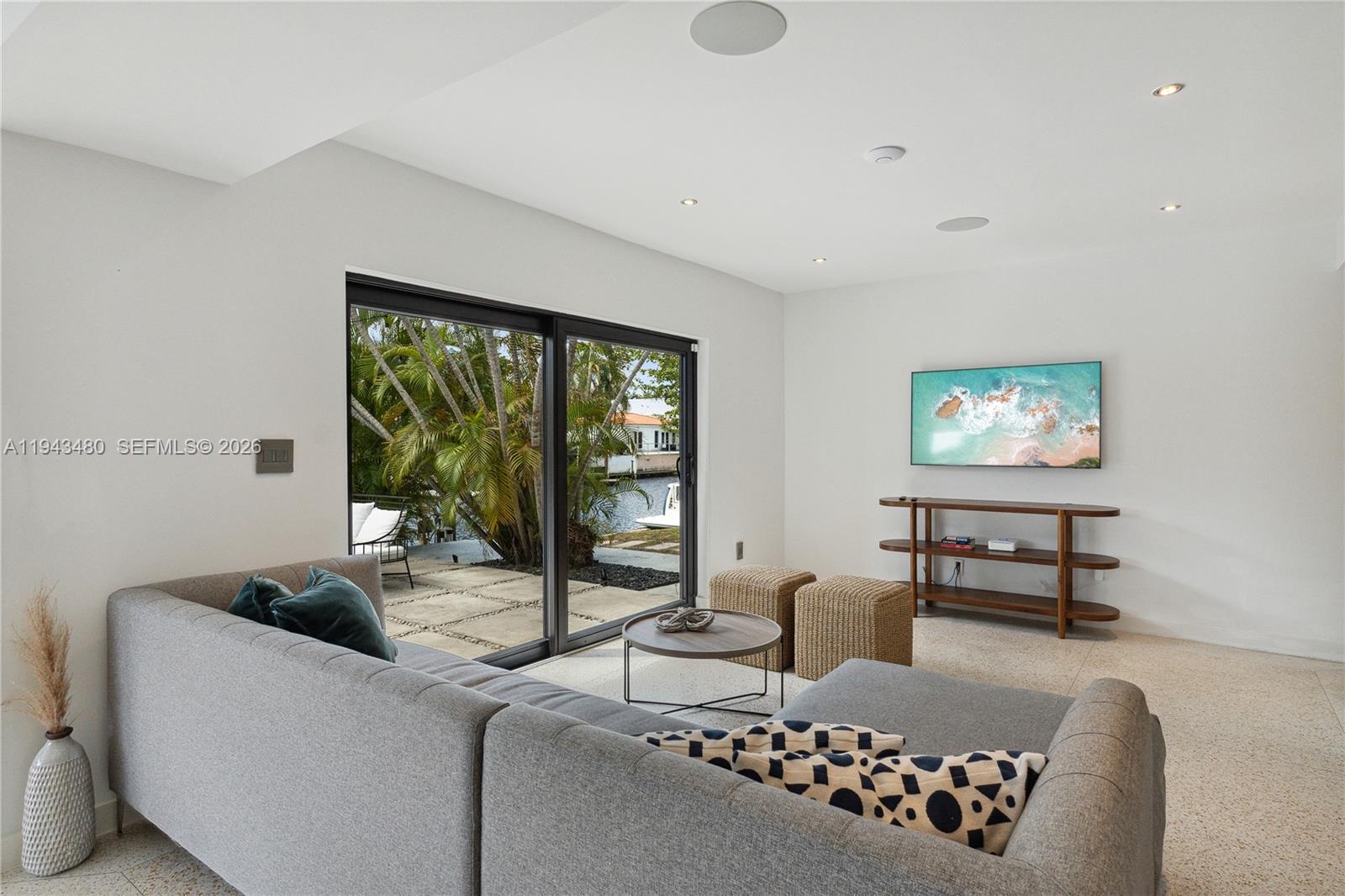 12901 Oleander Rd North Miami, FL 33181