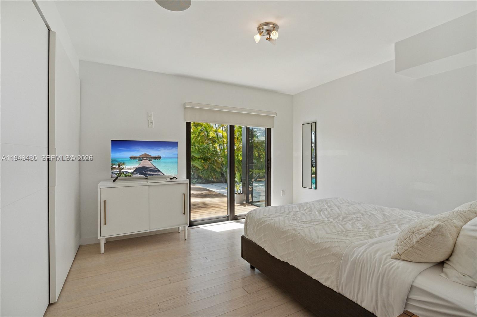 12901 Oleander Rd North Miami, FL 33181