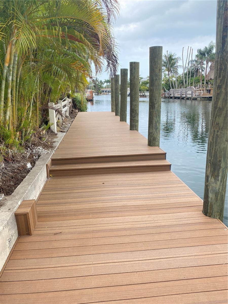 12901 Oleander Rd North Miami, FL 33181