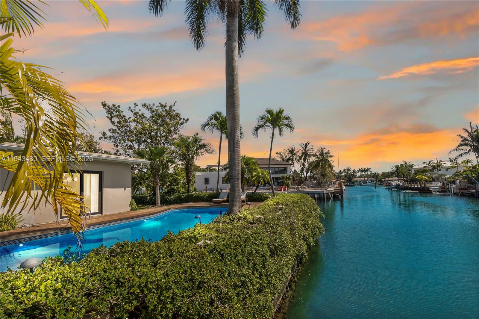 12901 Oleander Rd North Miami, FL 33181