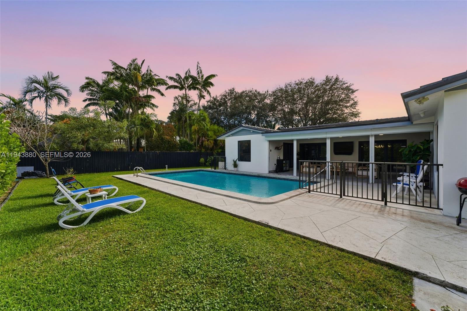 8625 SW 147th St Palmetto Bay, FL 33158