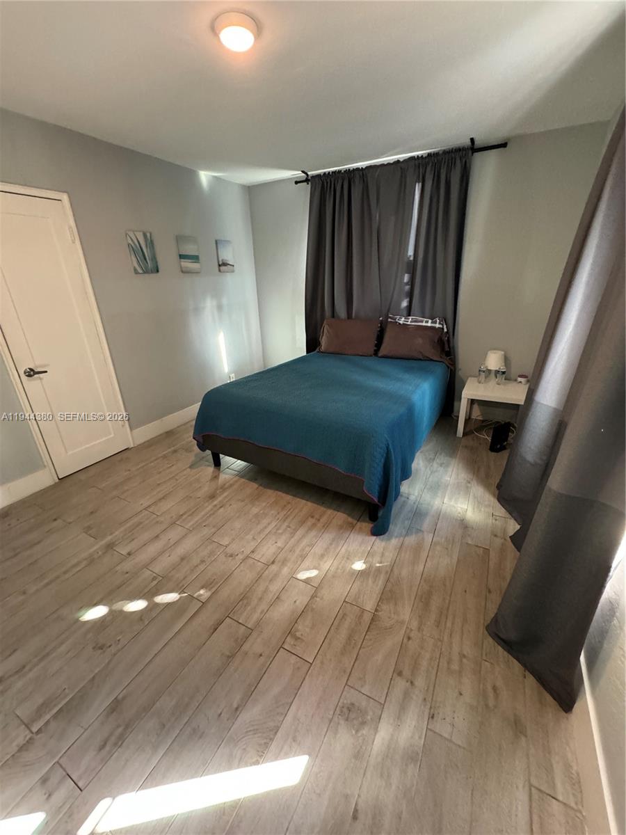 825 N 26th Ave Hollywood, FL 33020