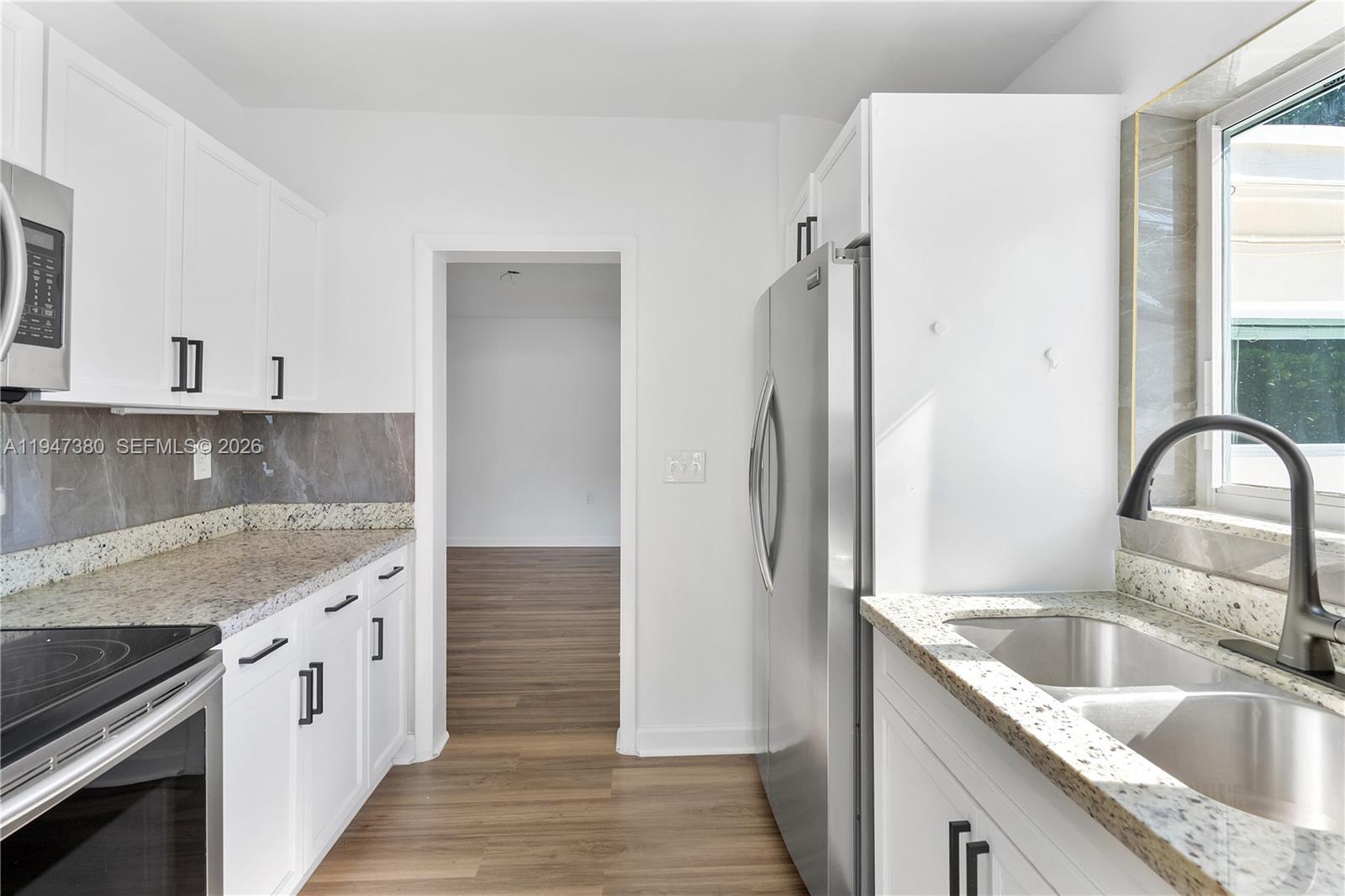 2350 SW 26th St Miami, FL 33133