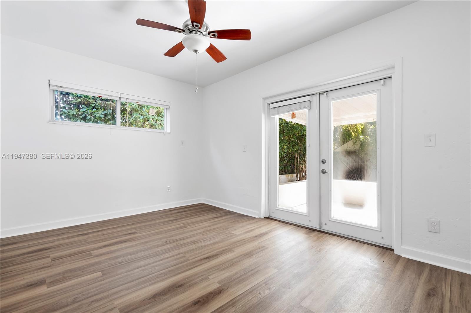 2350 SW 26th St Miami, FL 33133