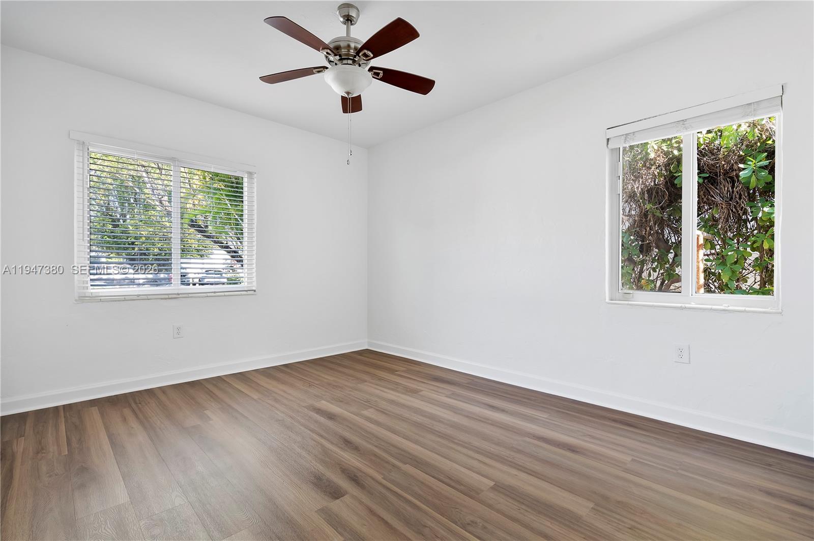 2350 SW 26th St Miami, FL 33133