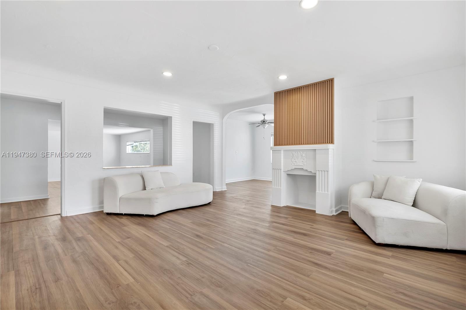 2350 SW 26th St Miami, FL 33133