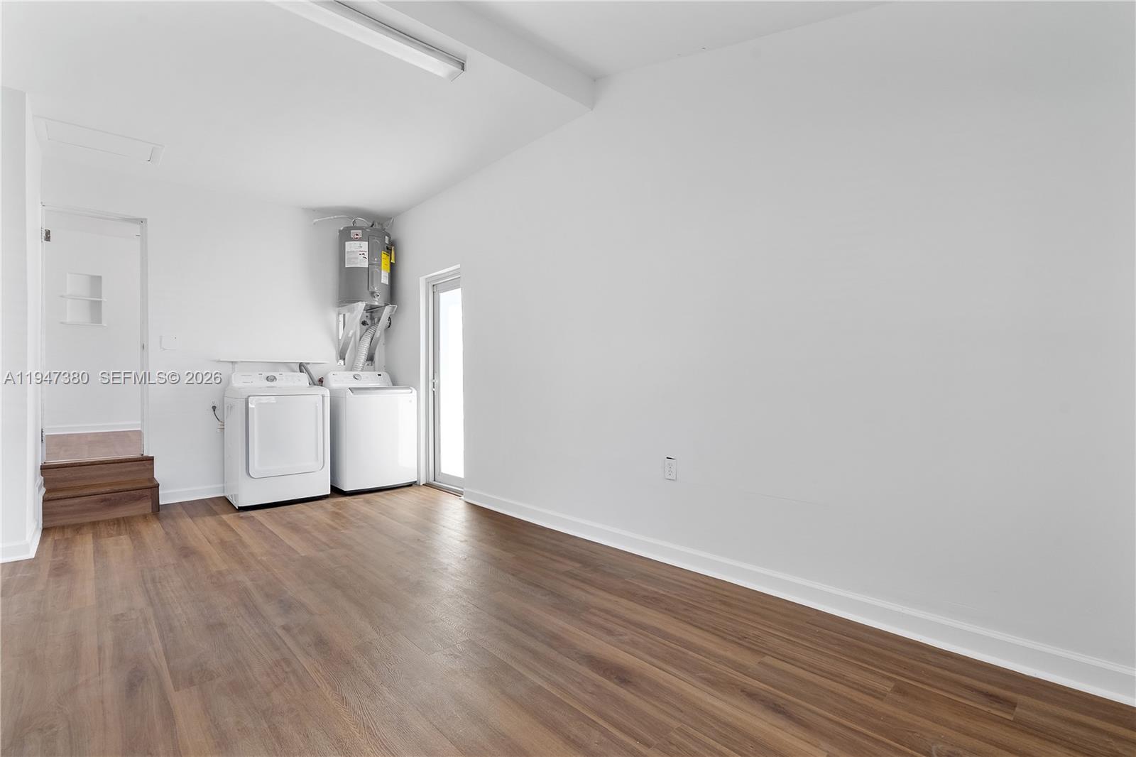 2350 SW 26th St Miami, FL 33133