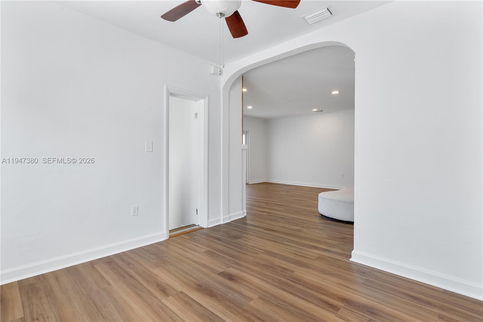 2350 SW 26th St Miami, FL 33133