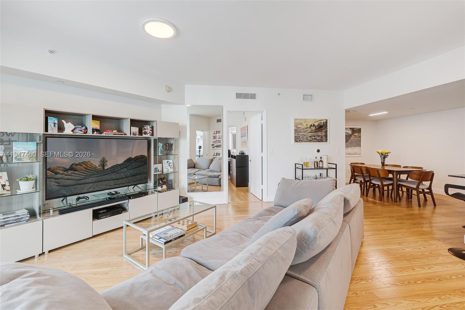 350 S Miami Ave #2104