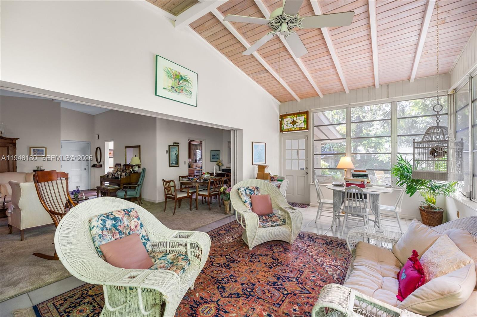 5335 SW 74th St Miami, FL 33143