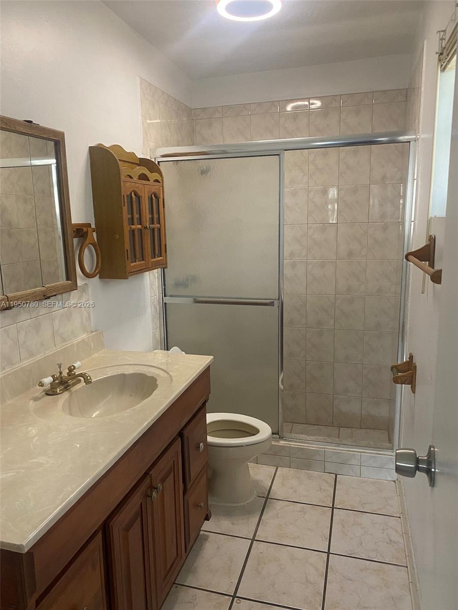 8341 NW 25th St Sunrise, FL 33322