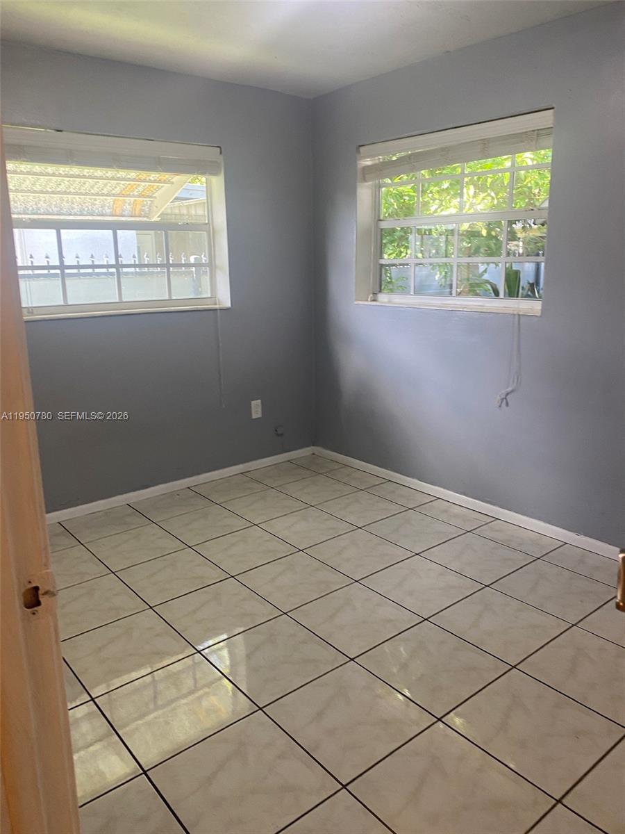 8341 NW 25th St Sunrise, FL 33322