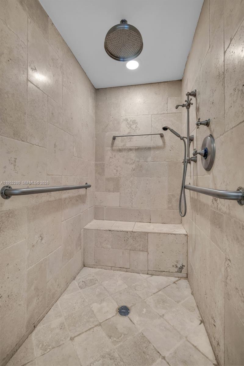 333 Las Olas Way #3006 Fort Lauderdale, FL 33301