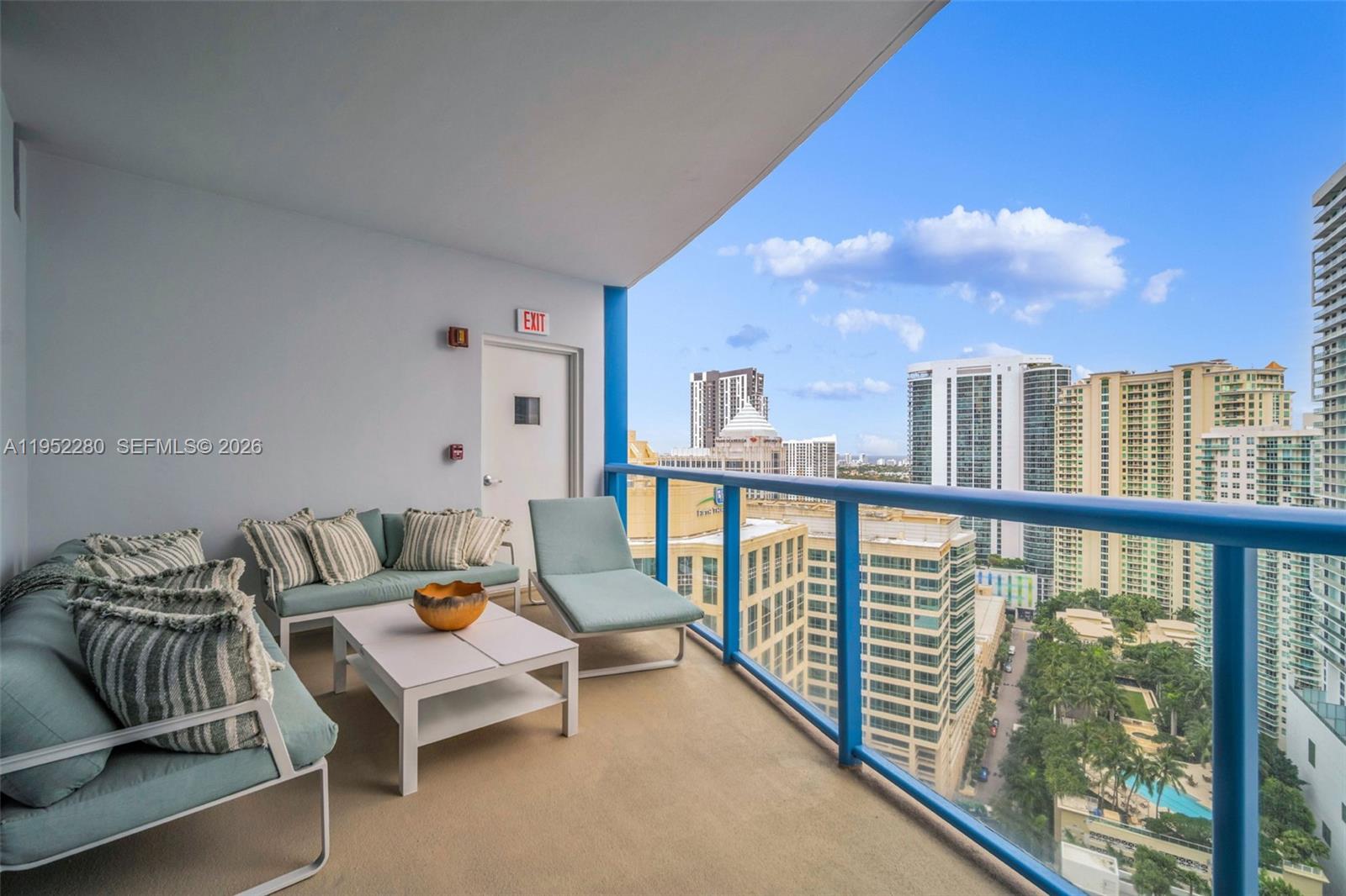 333 Las Olas Way #3006 Fort Lauderdale, FL 33301