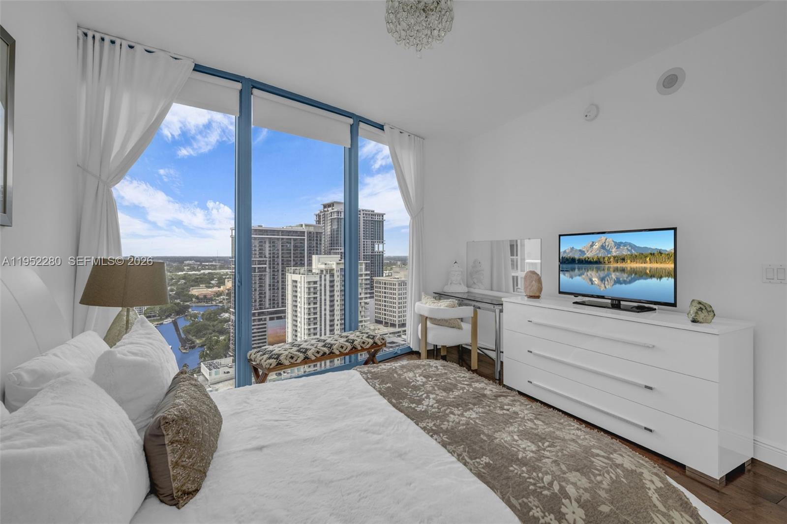 333 Las Olas Way #3006 Fort Lauderdale, FL 33301