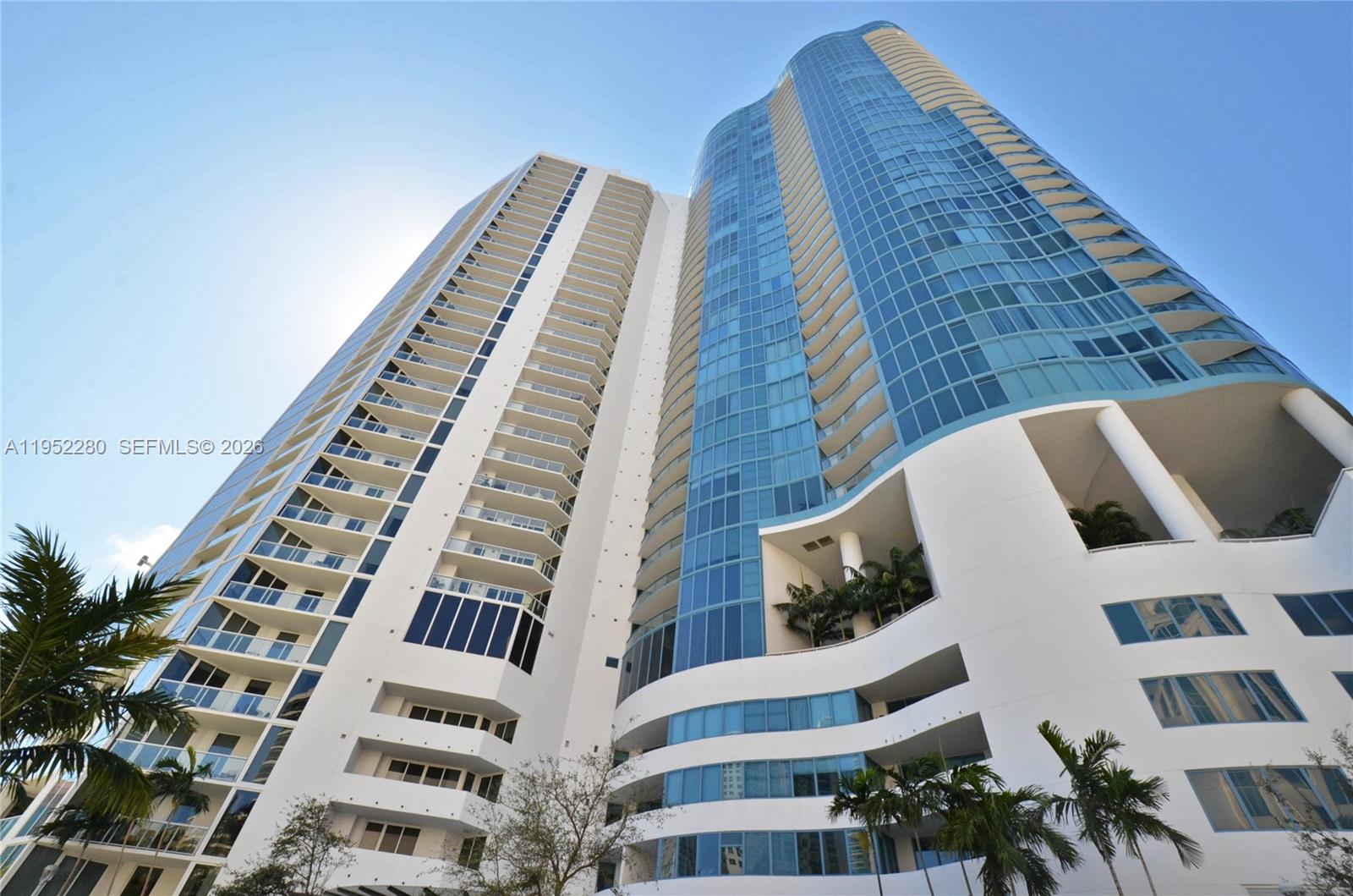 333 Las Olas Way #3006 Fort Lauderdale, FL 33301
