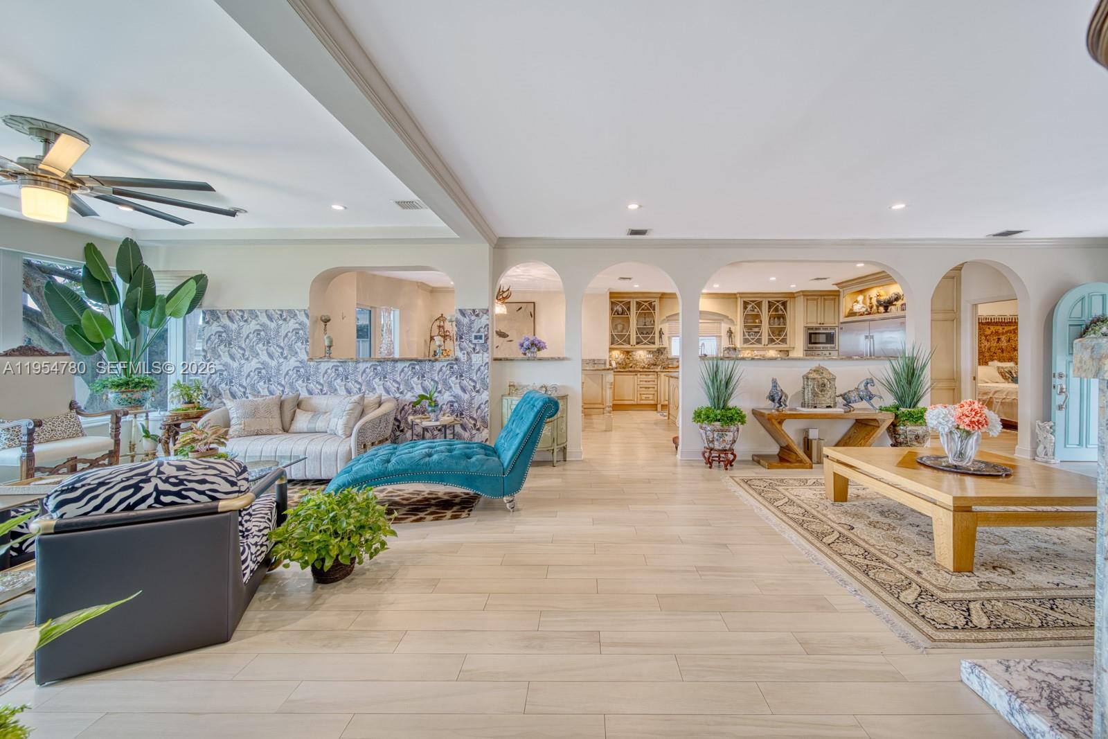 170 S Hibiscus Dr Miami Beach, FL 33139