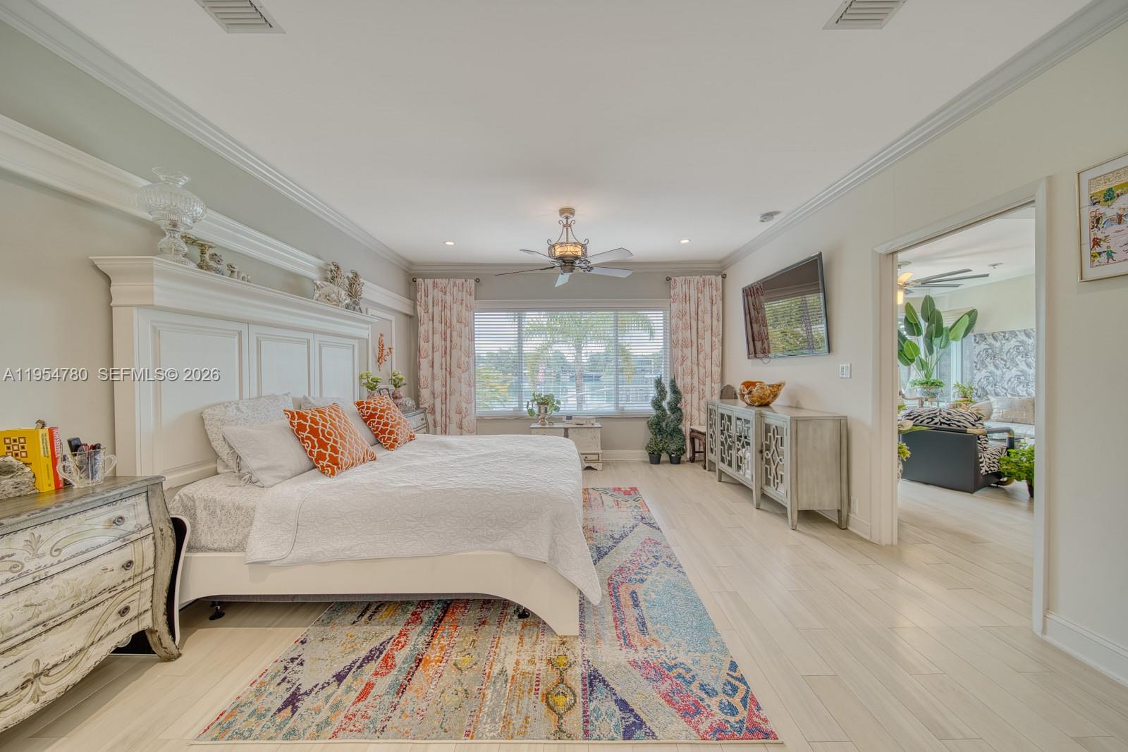 170 S Hibiscus Dr Miami Beach, FL 33139