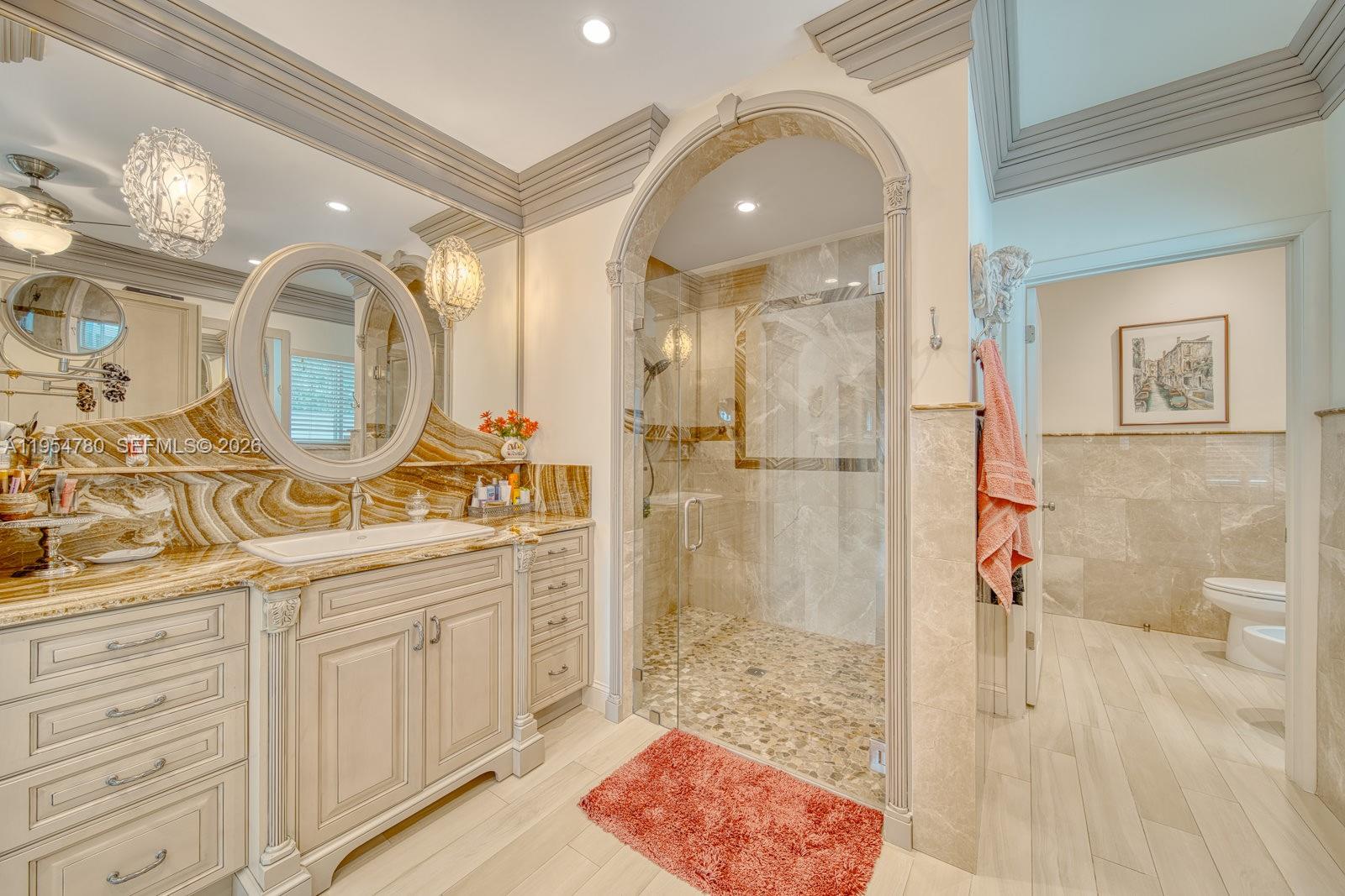 170 S Hibiscus Dr Miami Beach, FL 33139