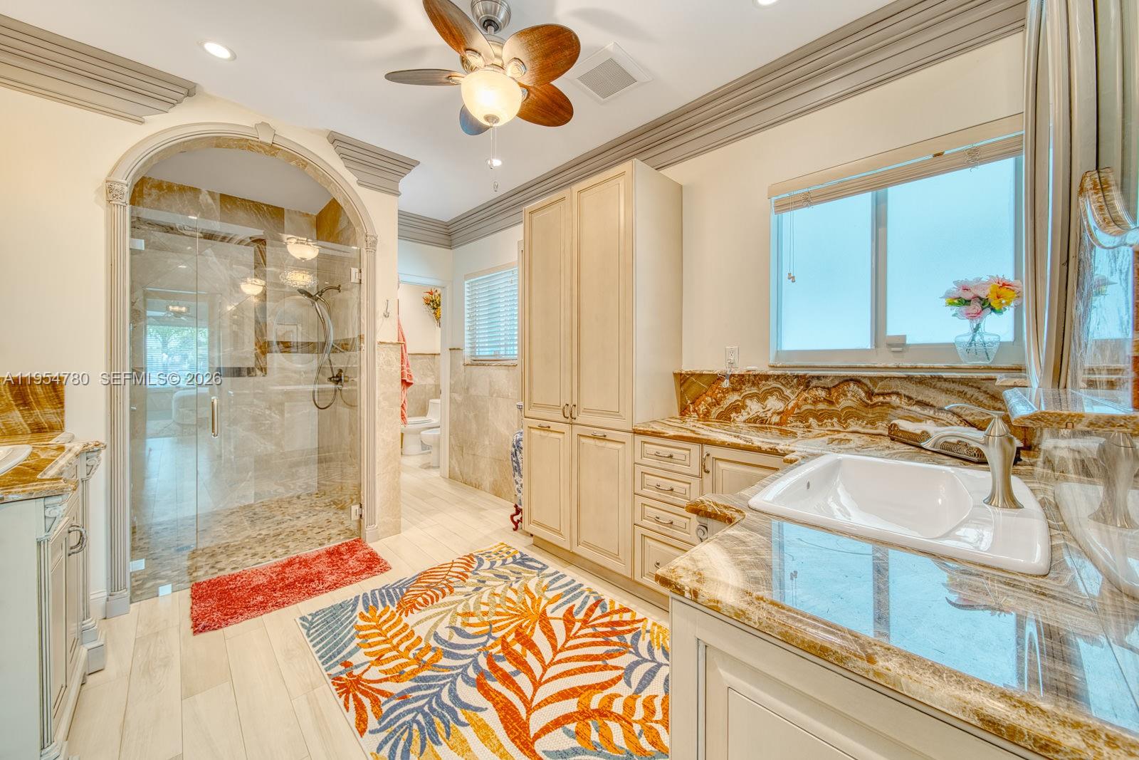 170 S Hibiscus Dr Miami Beach, FL 33139