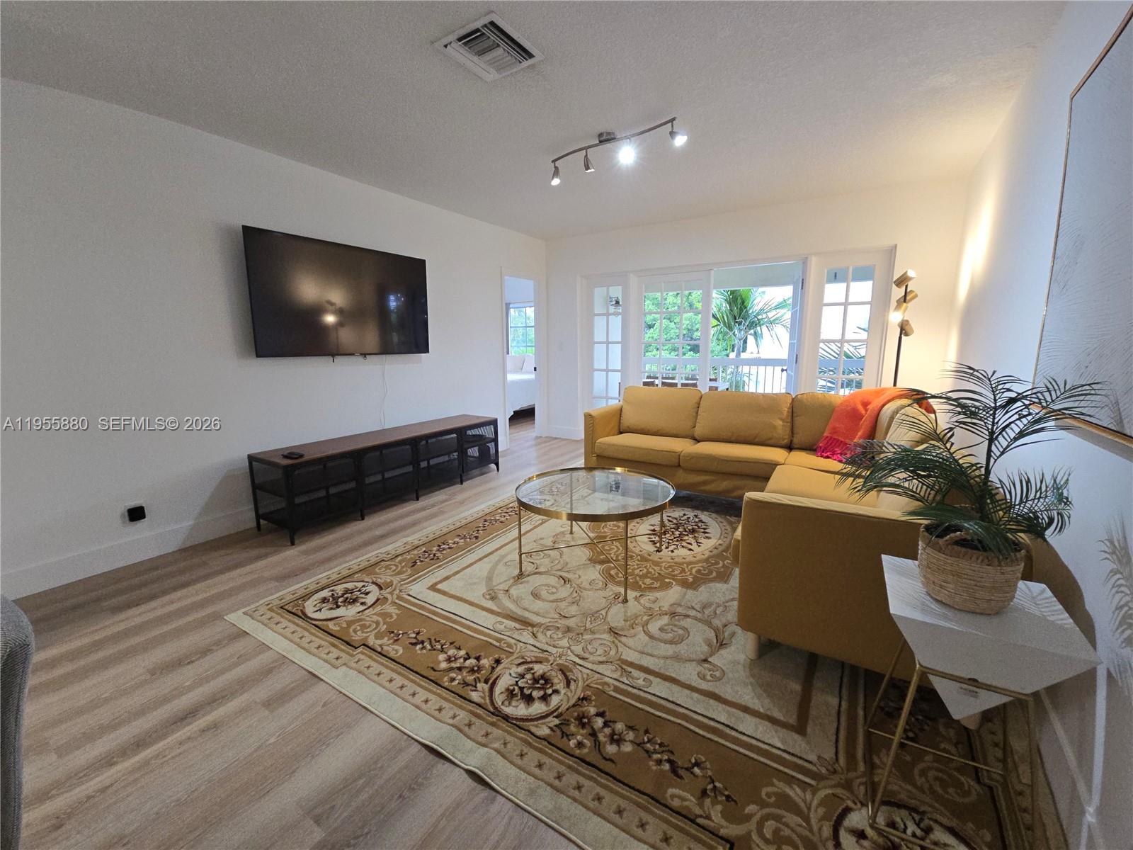 2424 SE 17th Cswy #312B Fort Lauderdale, FL 33316