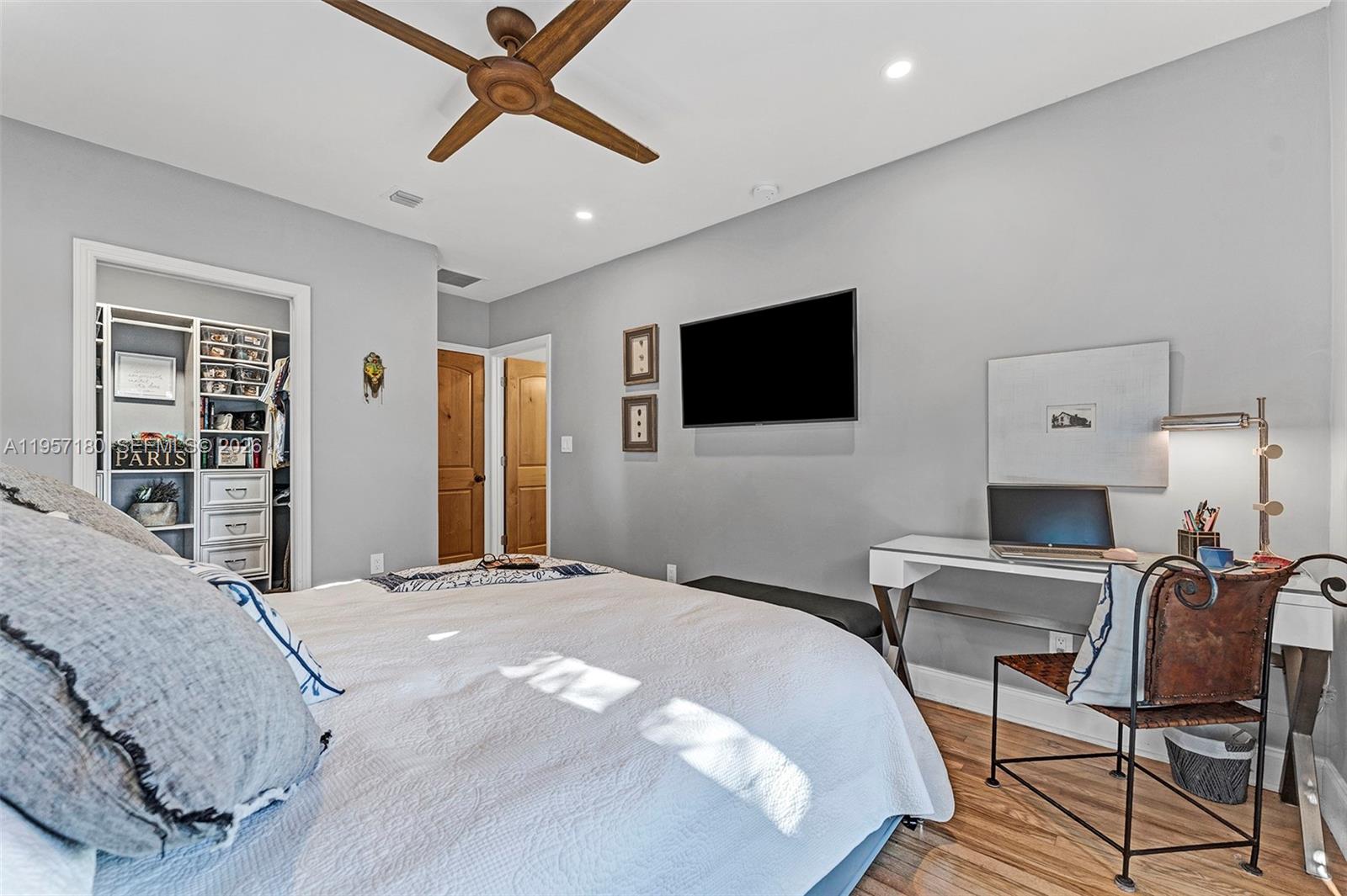 801 SE 7th St Fort Lauderdale, FL 33301