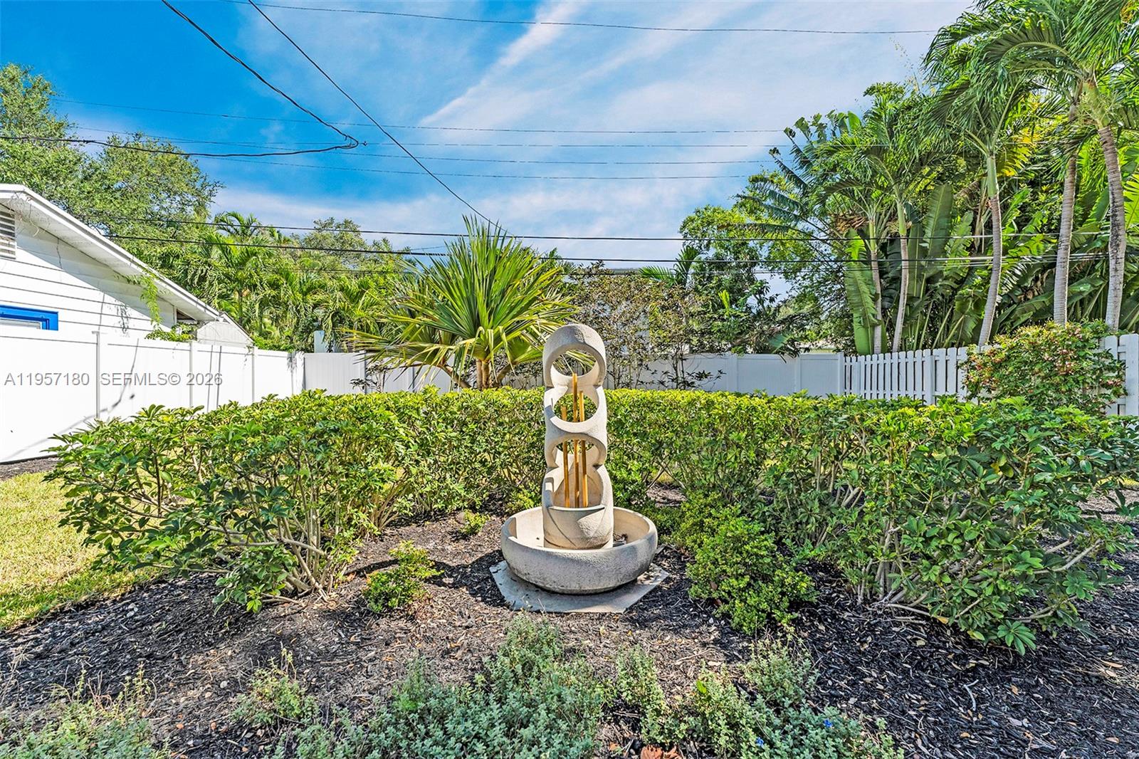 801 SE 7th St Fort Lauderdale, FL 33301