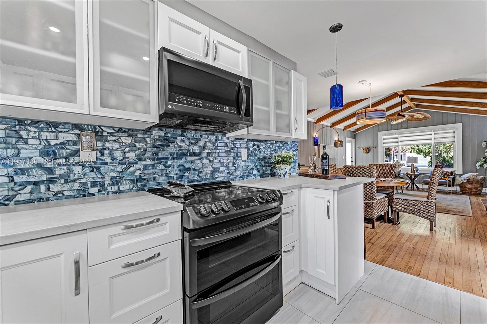 801 SE 7th St Fort Lauderdale, FL 33301