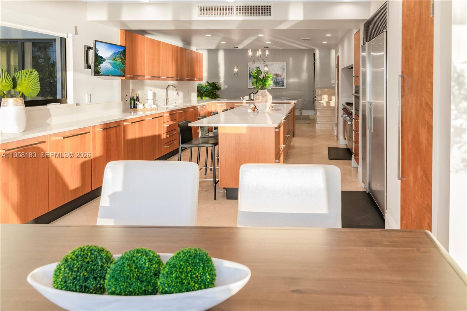 13724 SW 92nd Ct Miami, FL 33176