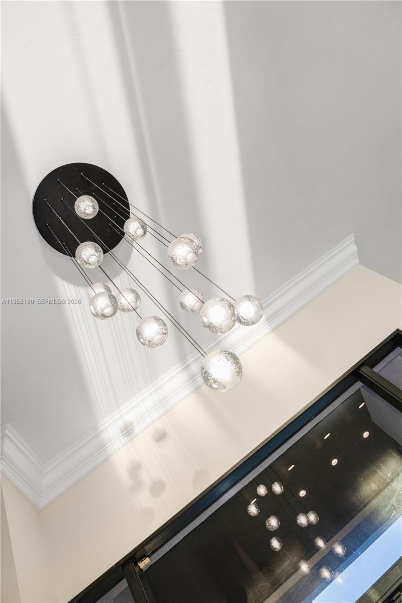 13724 SW 92nd Ct Miami, FL 33176