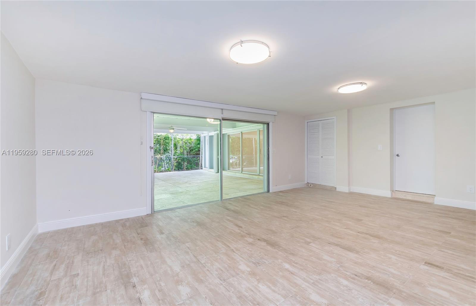 310 Harbor Ct Key Biscayne, FL 33149