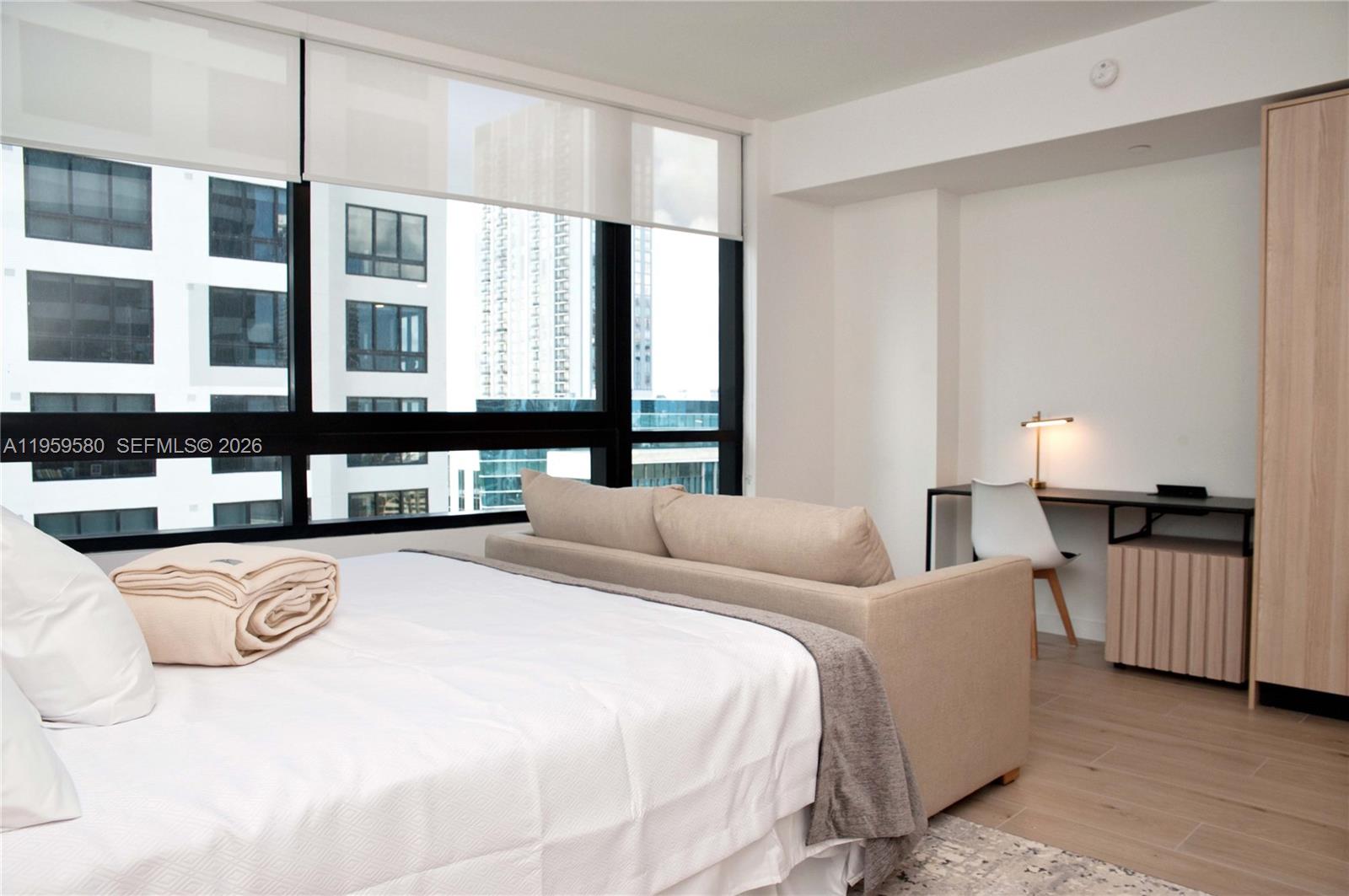 225 N Miami Ave #2306 Miami, FL 33128