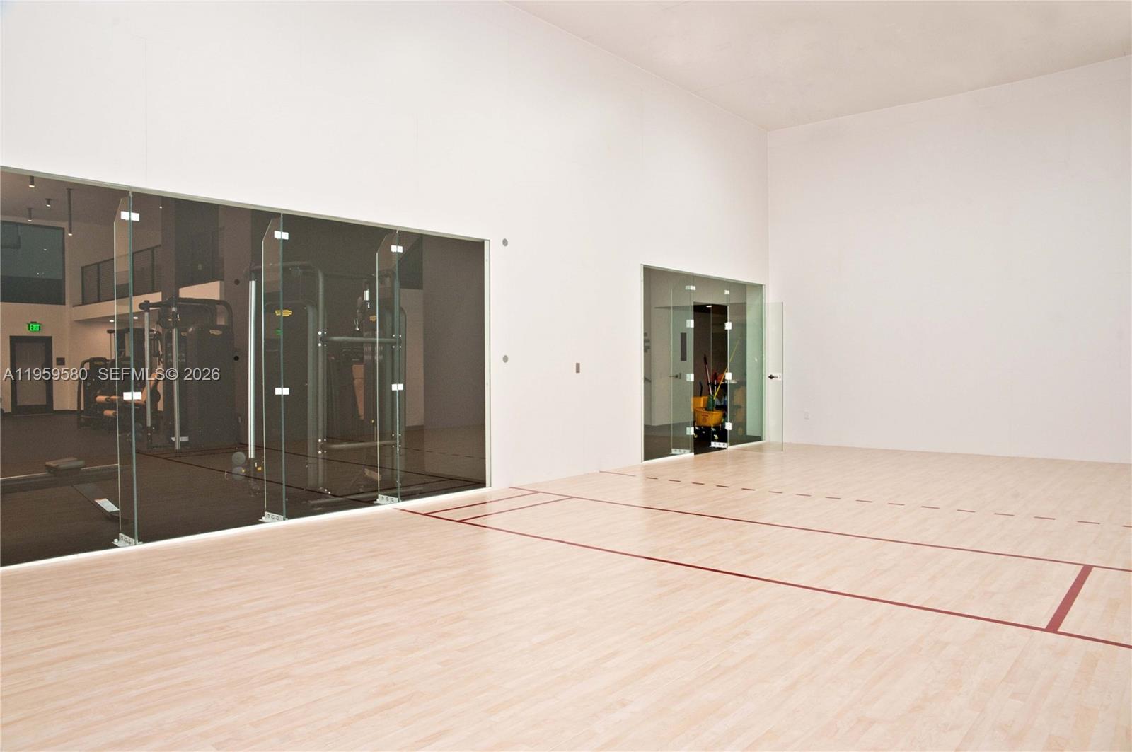 225 N Miami Ave #2306 Miami, FL 33128