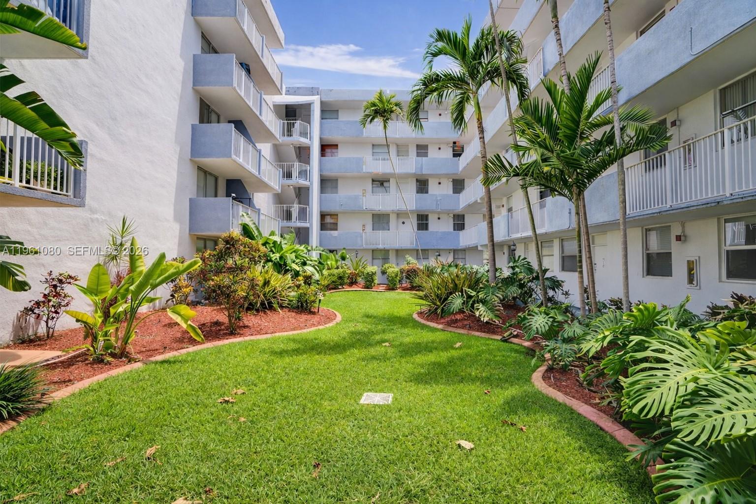 1801 S Treasure Dr #426 North Bay Village, FL 33141