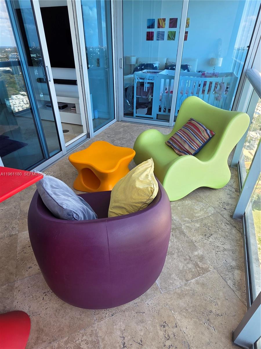 image Blue on the Bay5