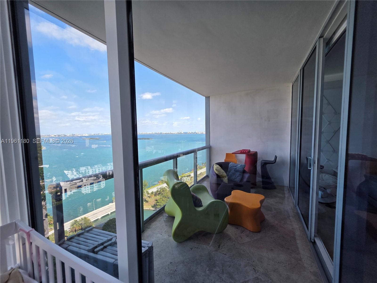 image Blue on the Bay7