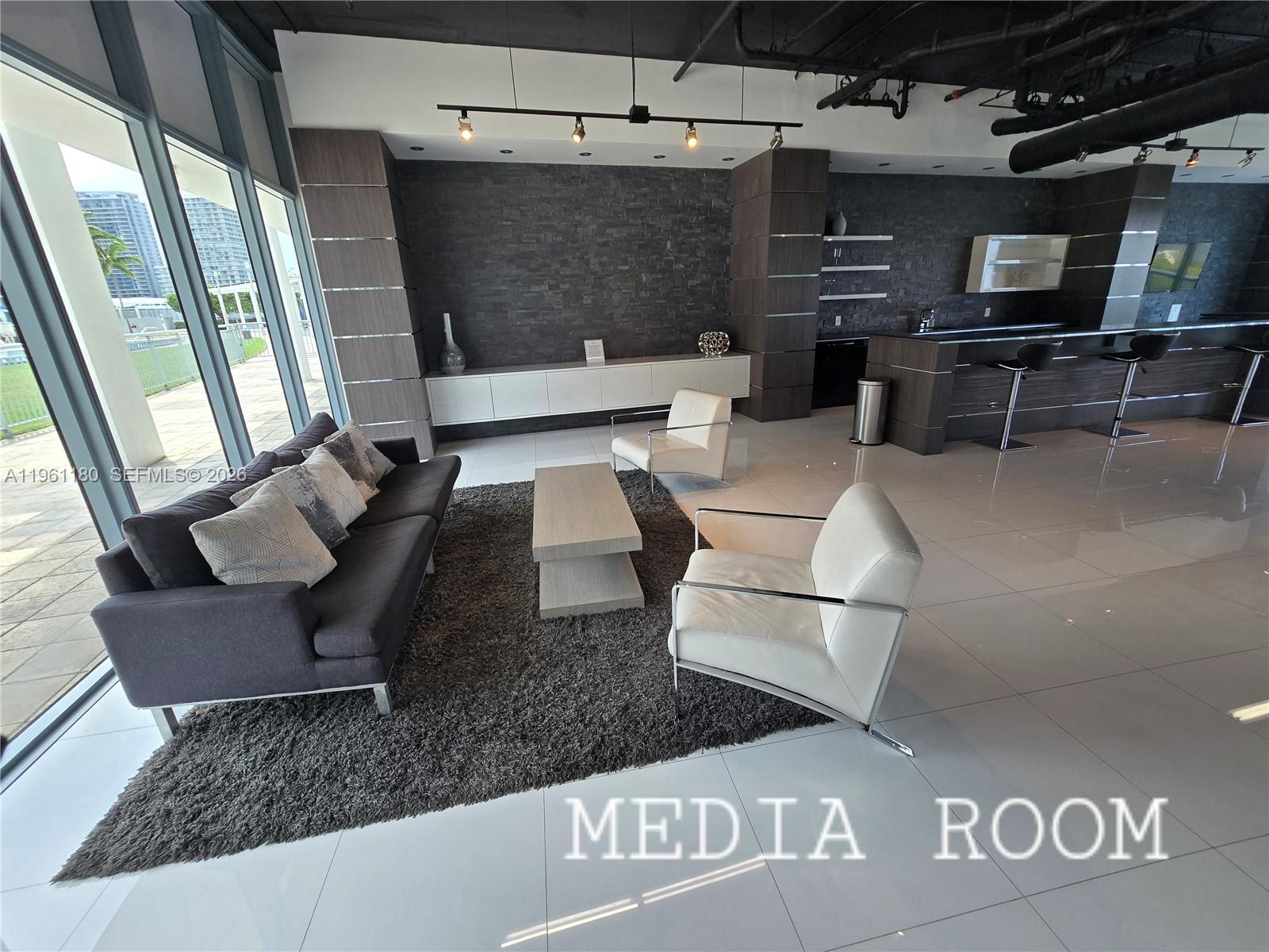 image Blue on the Bay91