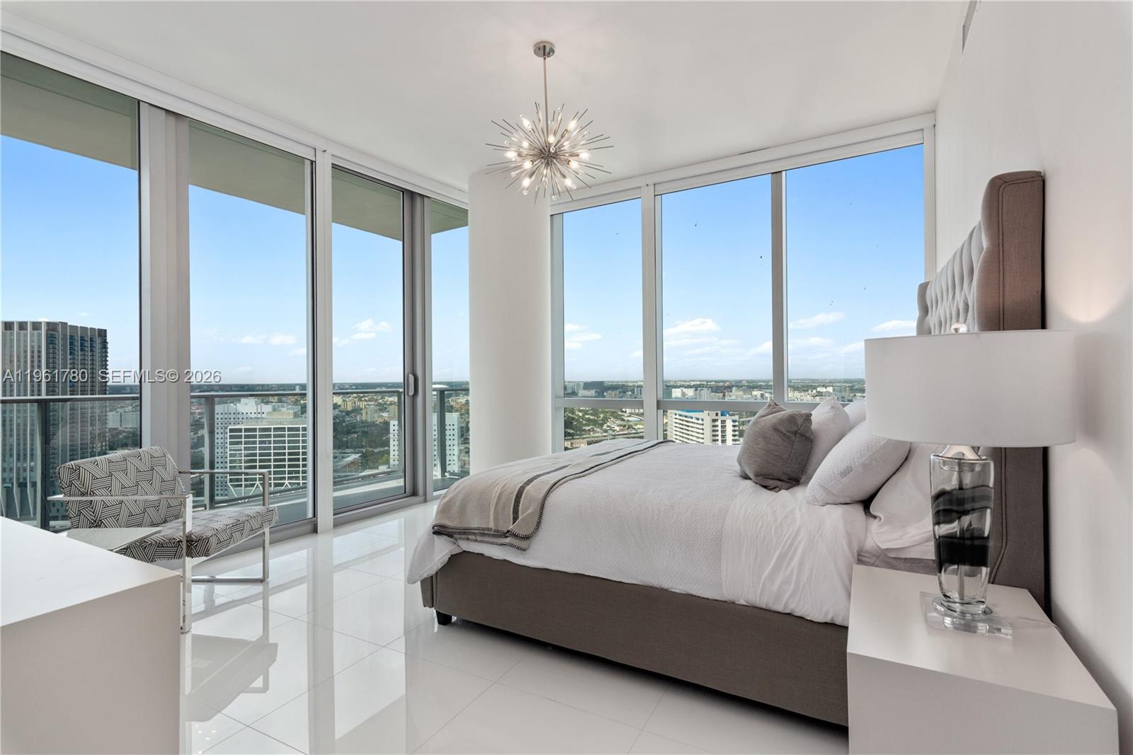 image Paramount Miami Worldcenter17