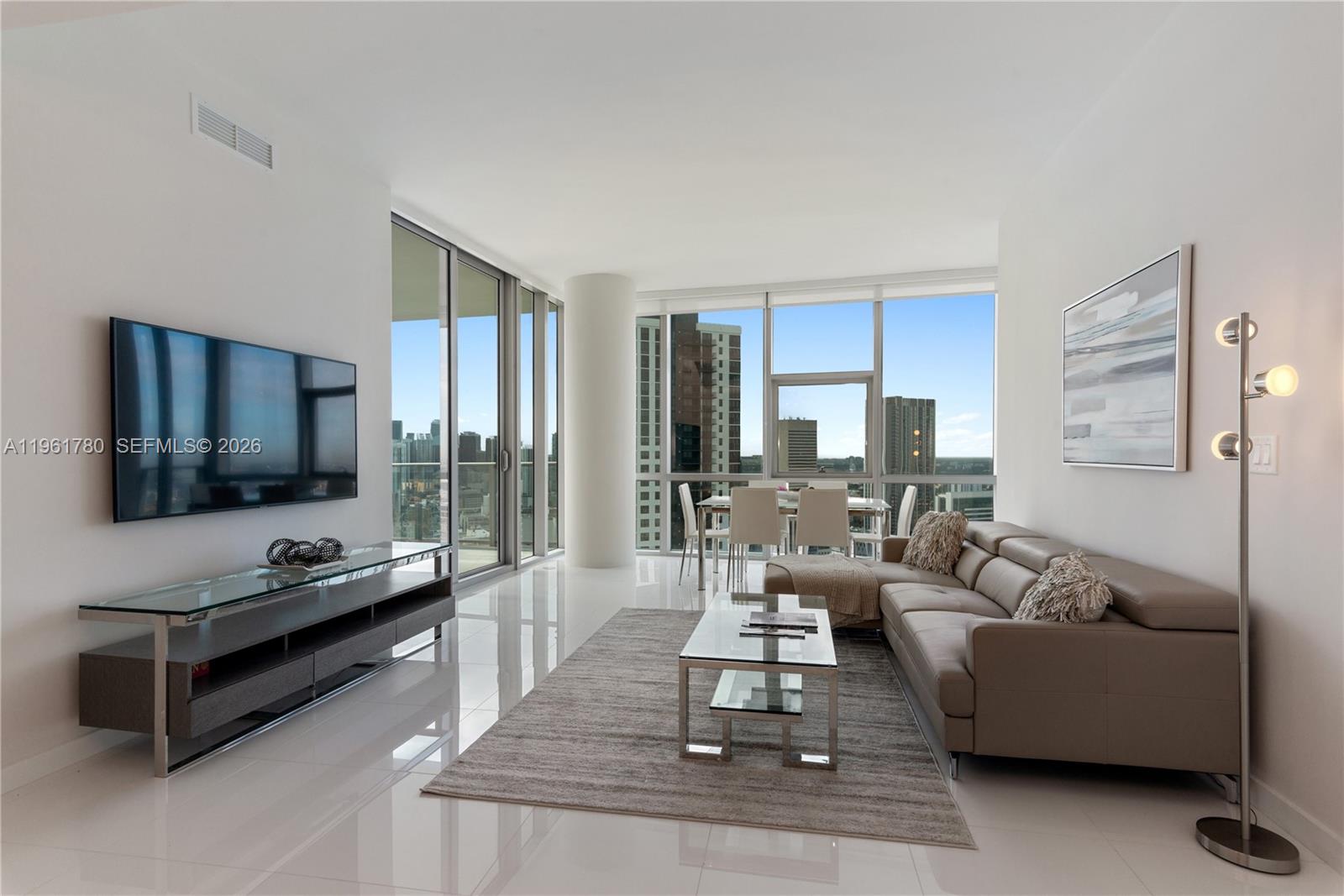 image Paramount Miami Worldcenter18