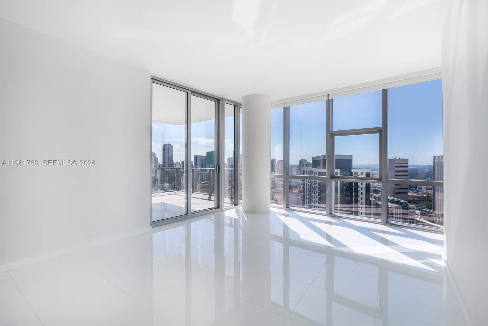 image Paramount Miami Worldcenter4