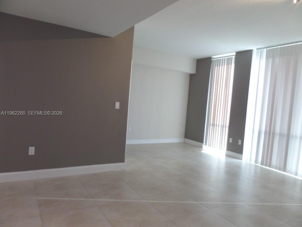 image Latitude on the River3