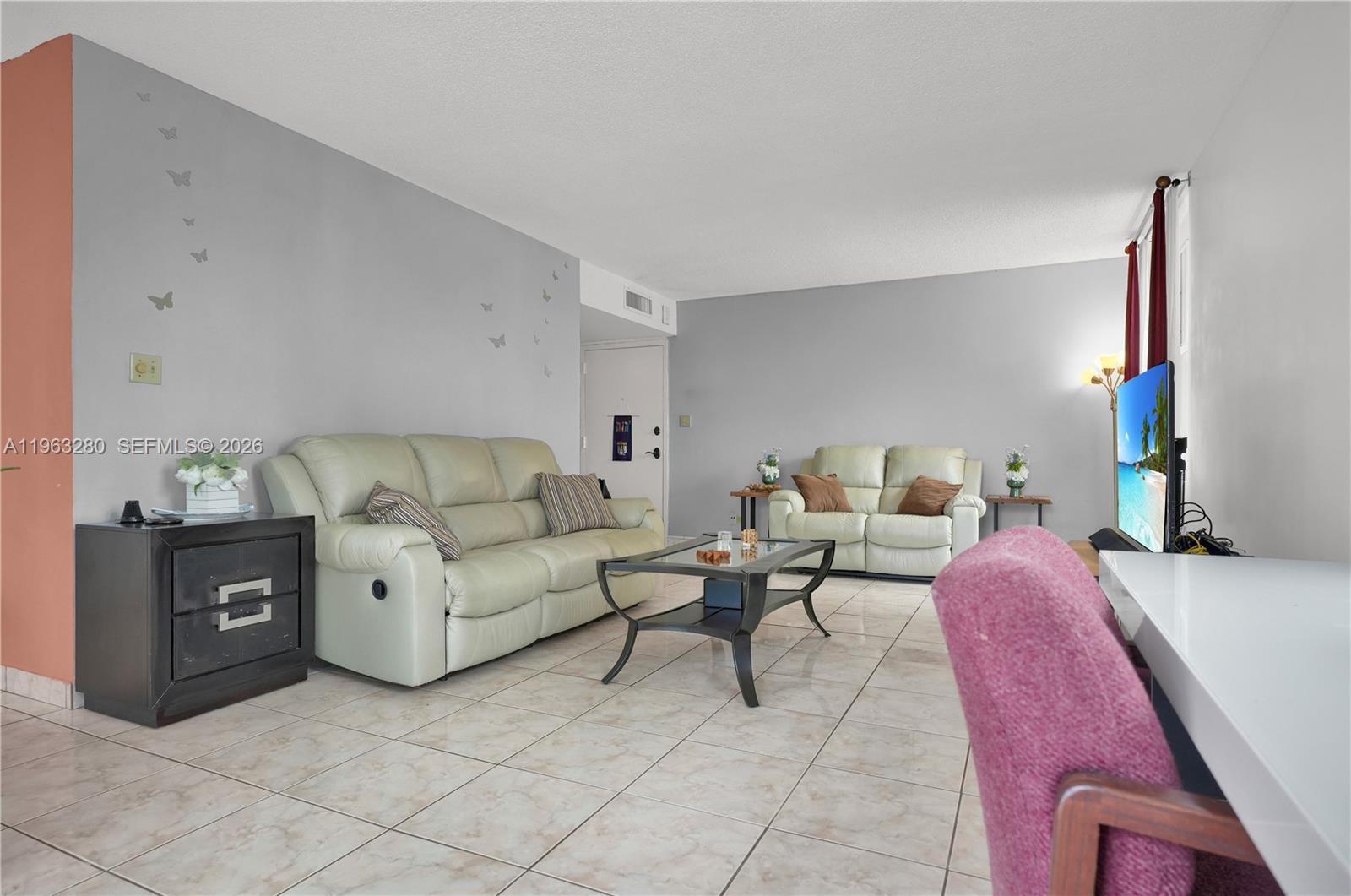 16558 NE 26th Ave #2A North Miami Beach, FL 33160