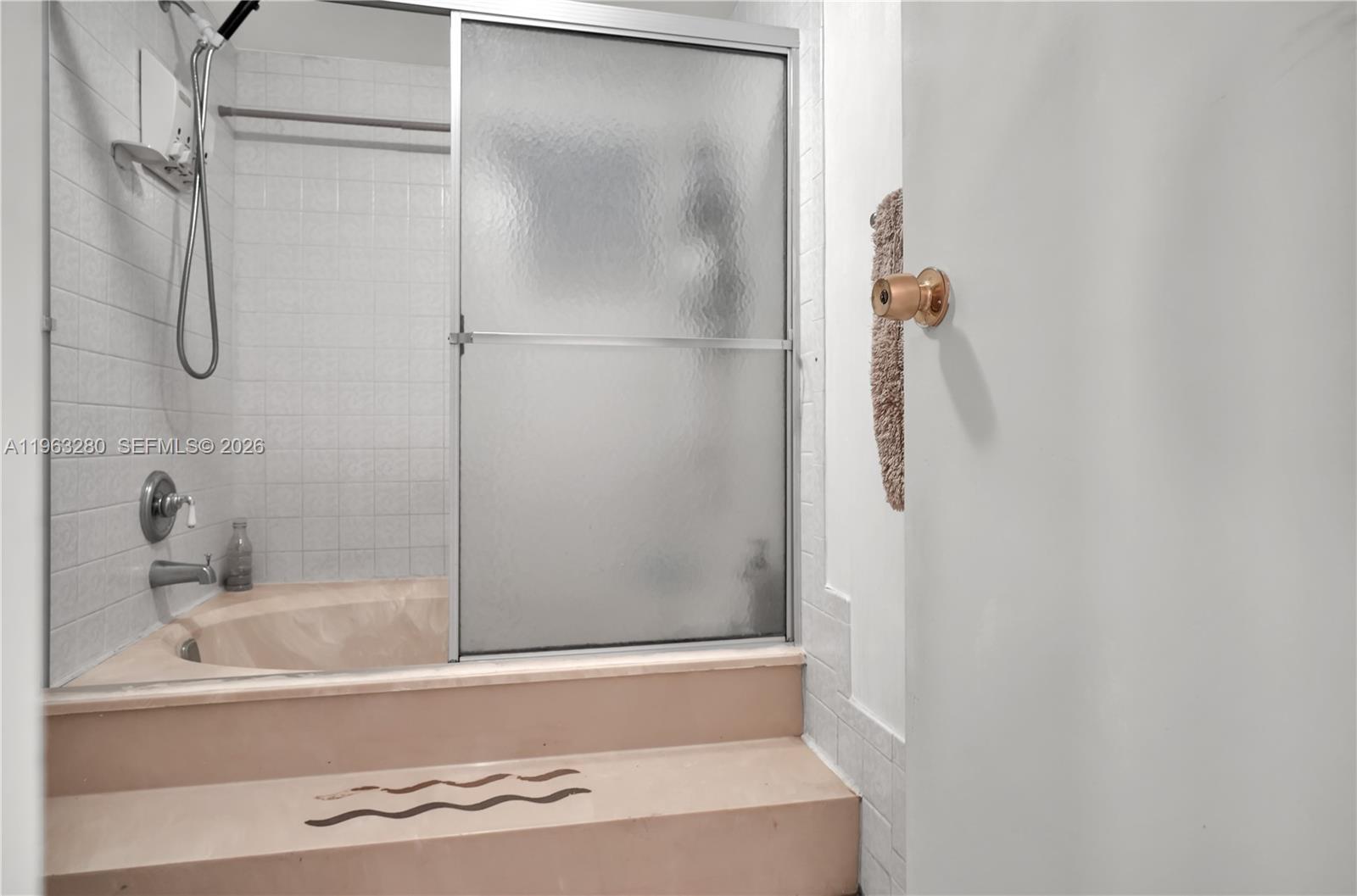 16558 NE 26th Ave #2A North Miami Beach, FL 33160