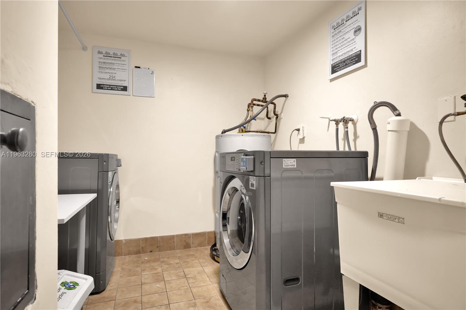 16558 NE 26th Ave #2A North Miami Beach, FL 33160